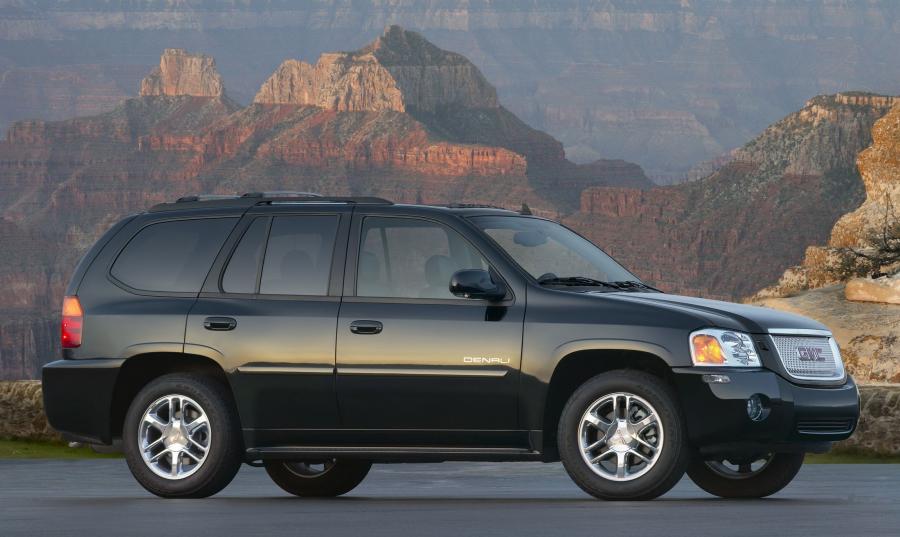  GMC Envoy Denali 2007 года  (фото 18 из 19)